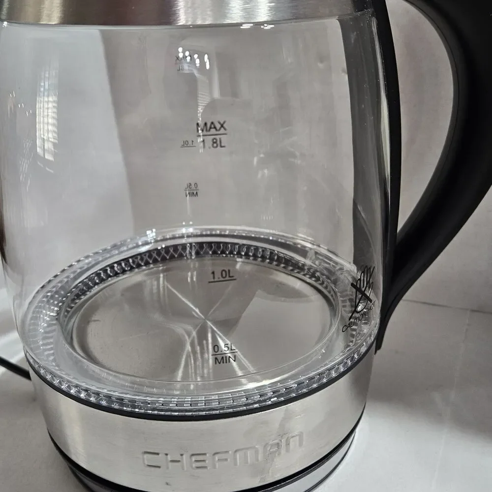 Chefman 1.8L cordless glass electrical kettle removable tea infuser included